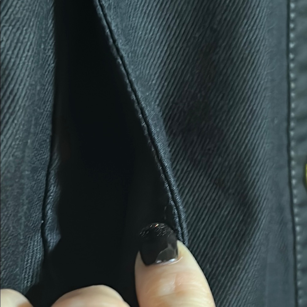 NEW WITH TAGS! ๐ Maurices Black Jean Jacket Classic Denim Style - Picture 8 of 9